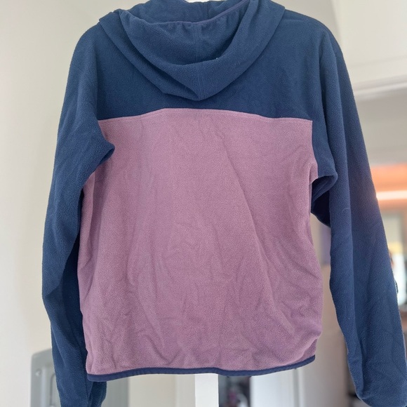 Patagonia Girls Fleece Hooded Jacket - Picture 4 of 5